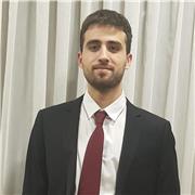 Periodista con vocación por la educación y la formación. Profesor de redacción y escritura apto para todos los niveles y edades